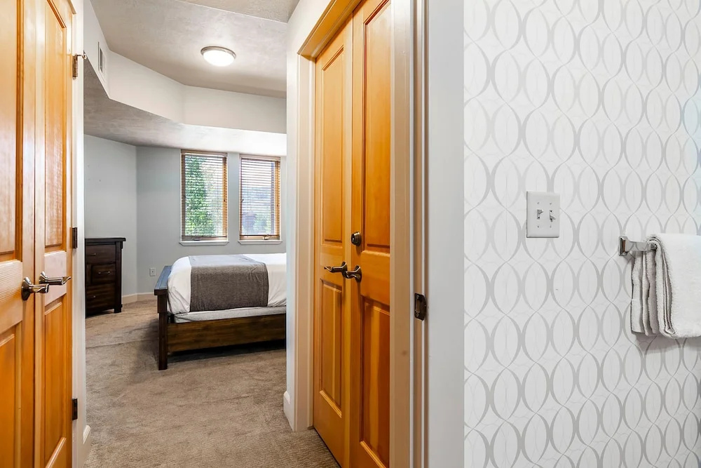 Crestview Condominiums by All Seasons Resort Lodging - Chambres