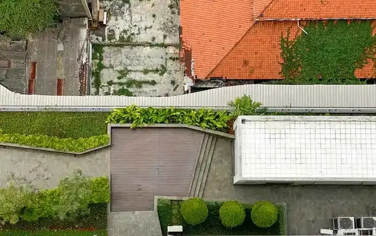 Minimalist and Comfort Studio Menteng Park Apartment By Travelio
