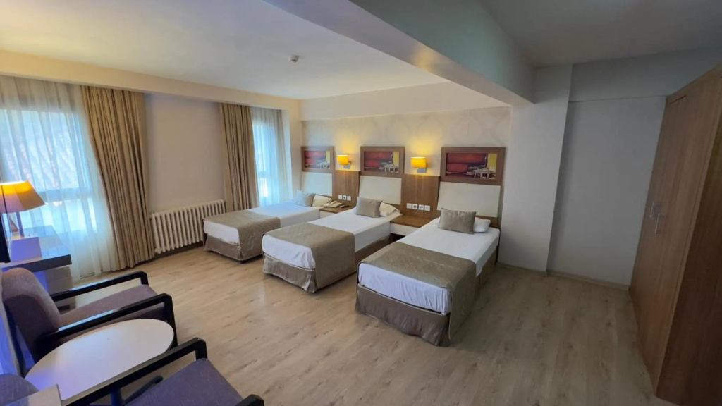 Hotel photo 16