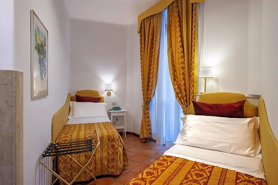 Standard room with balcony