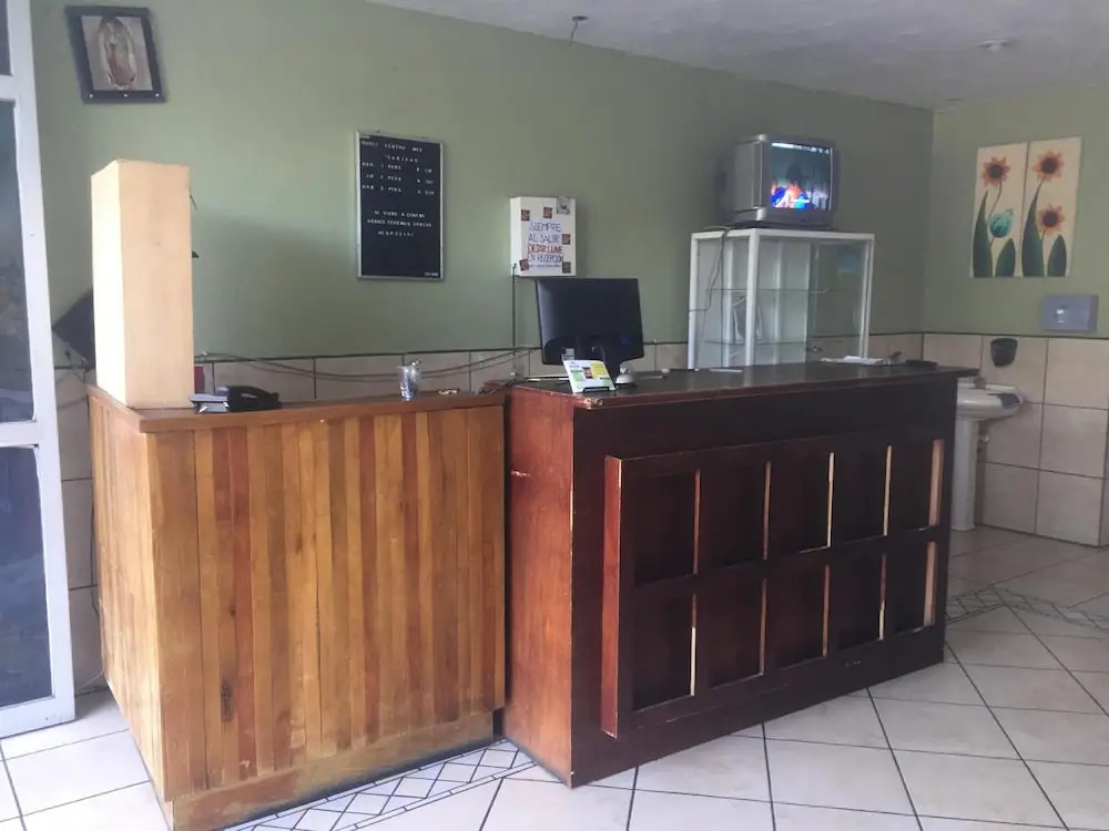 Lobby & Reception