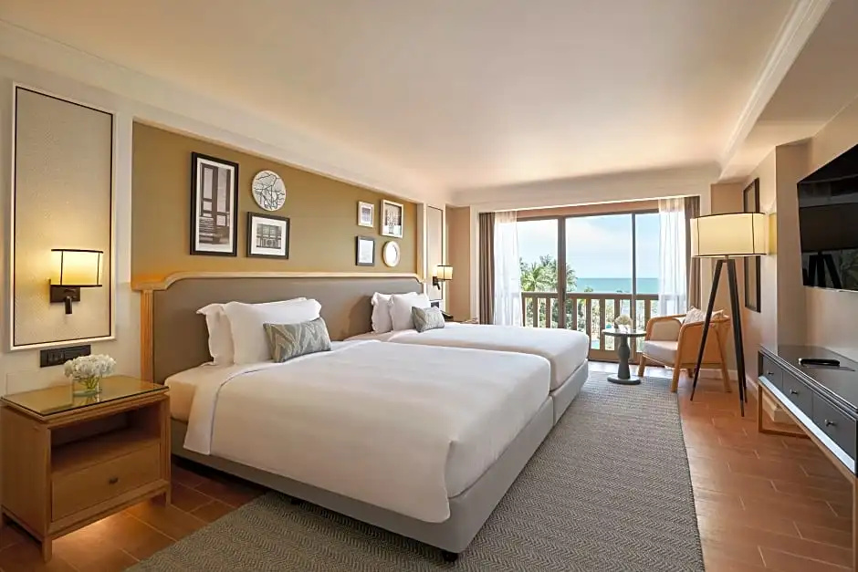 Club Suite with ocean view