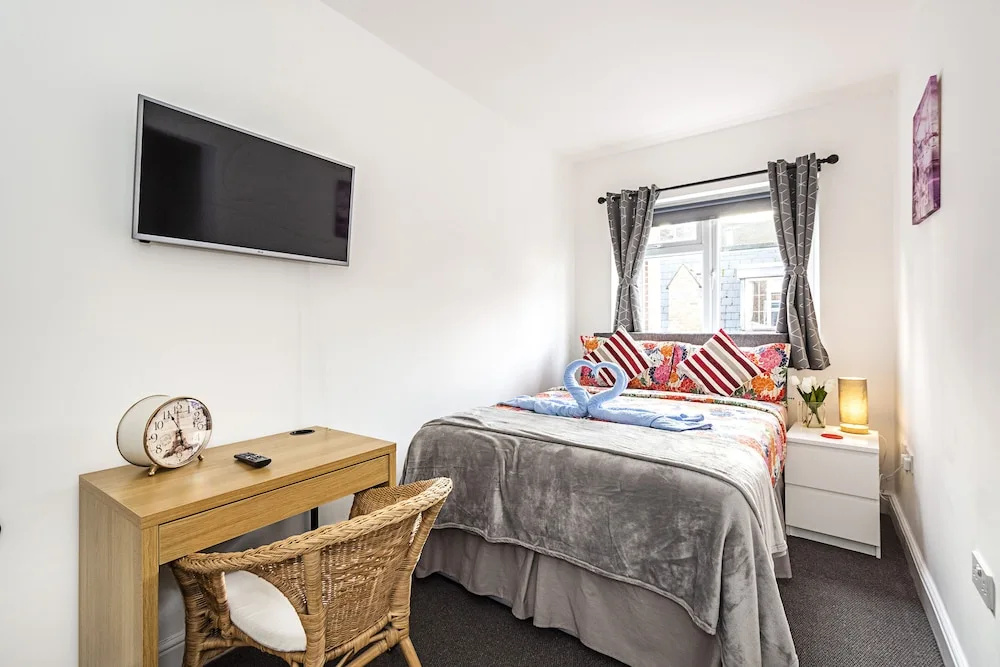 2 Bedrooms Family Apartment with balcony