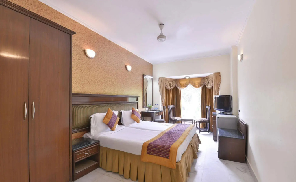 Hotel photo 12