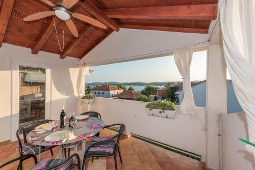 Apartments Josip