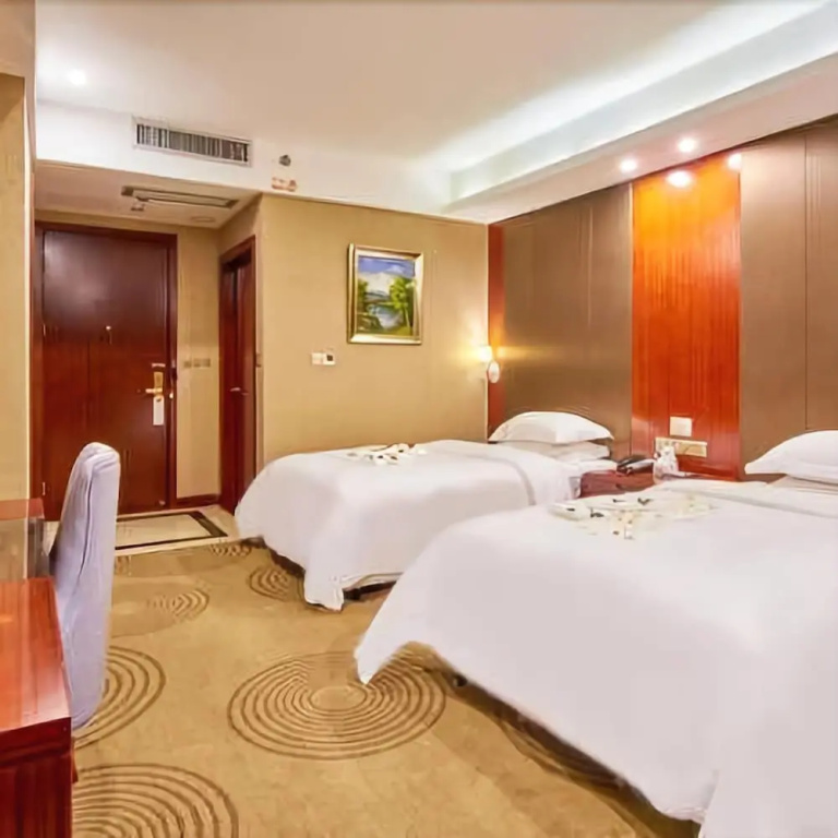 Kingdom Hotel - Général