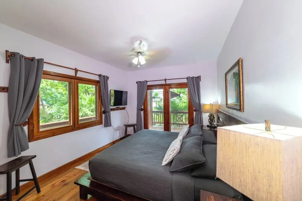 Superior Cottage