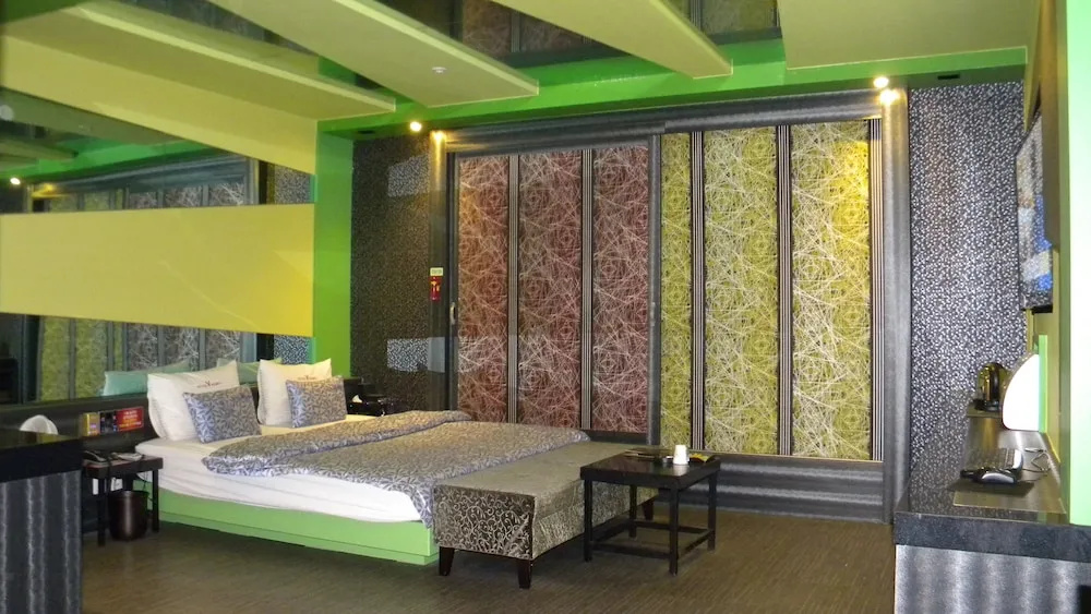 Superior room