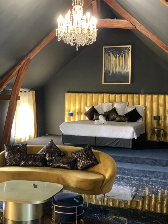 Luxury room