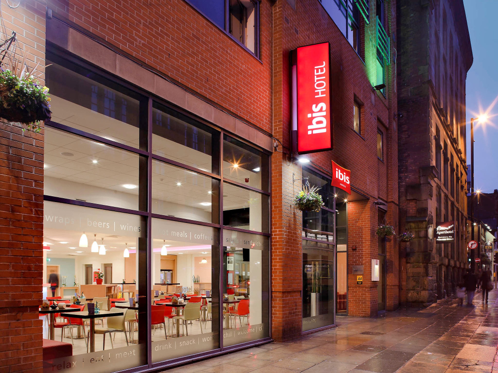 Ibis Manchester Centre 96 Portland Street