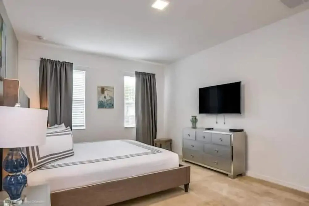 7013 OS - Solterra - Luxury 14 Bed Villa With Private Pool