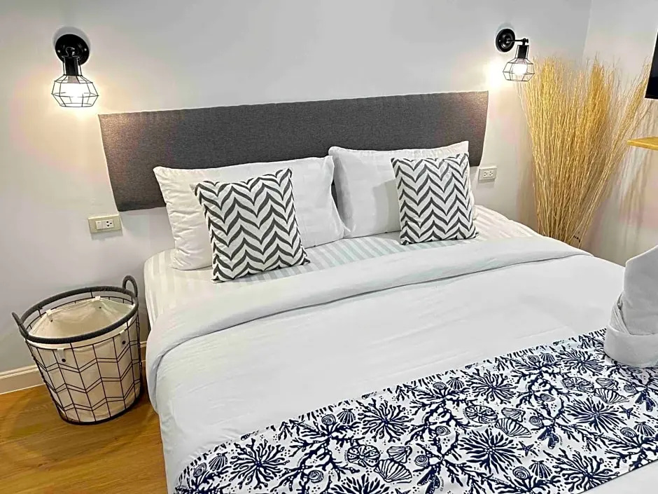 Deluxe Family Suite