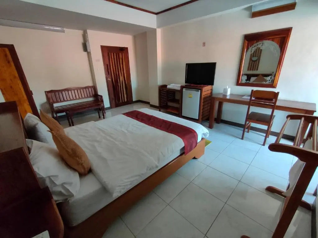 Riverfront Hotel Mukdahan - Chambres