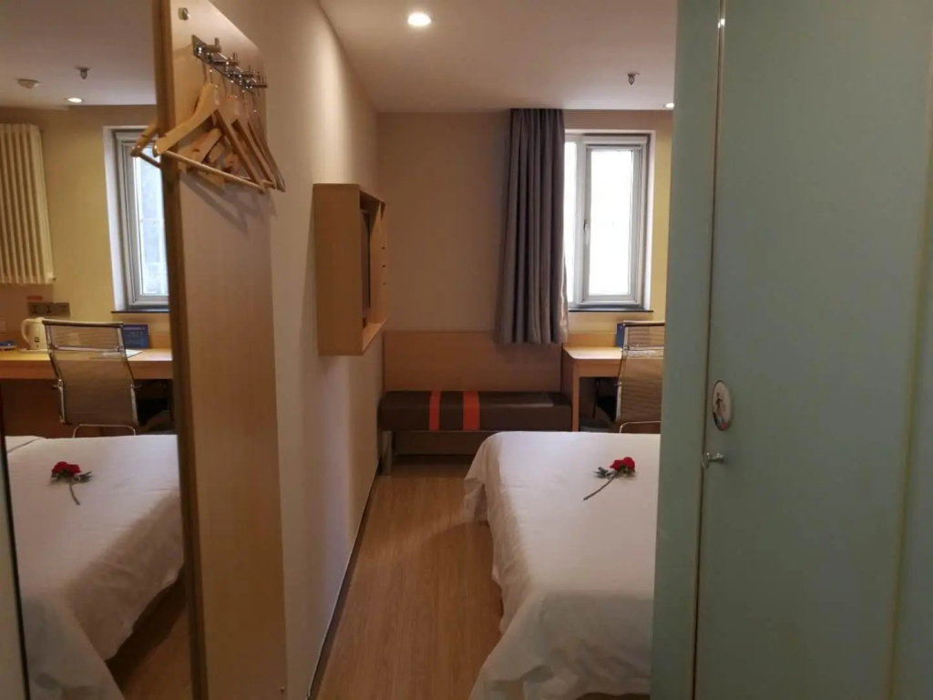7 Days Premium·Beijing Dongzhimen Airport Express Station - Chambres