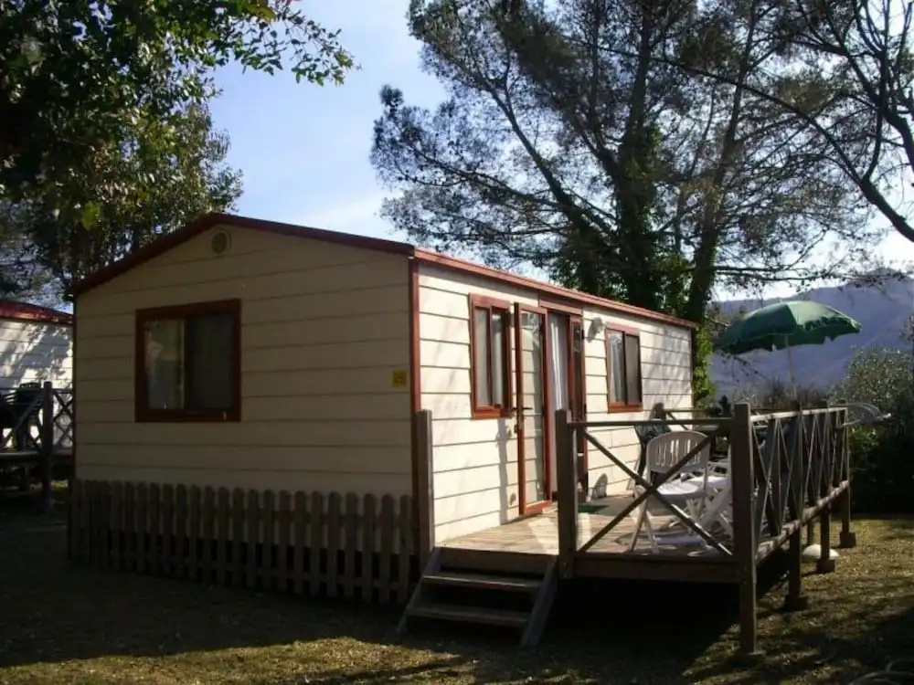 Bungalow in Ferienresidenz mit Pool