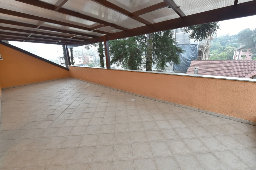 Balcony & Terrace