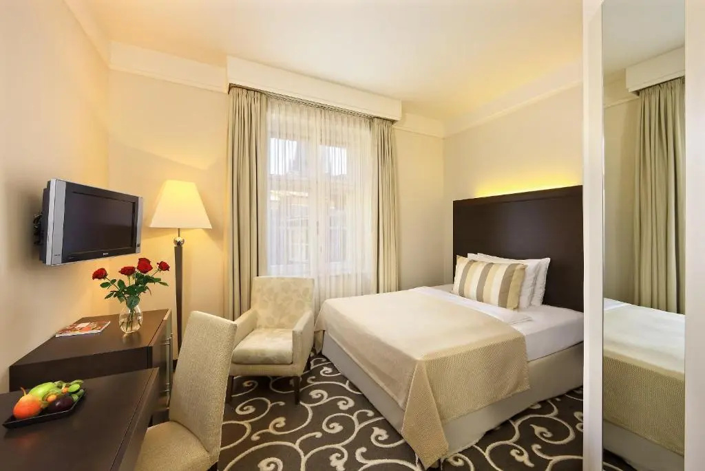 Grand Hotel Bohemia - Chambres