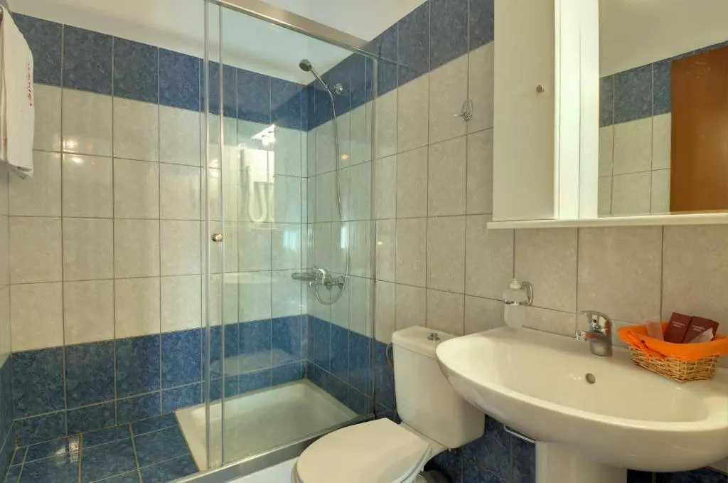 Acrothea Hotel - Chambres