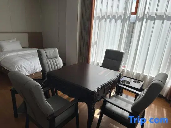 Deluxe Double room (twin beds)