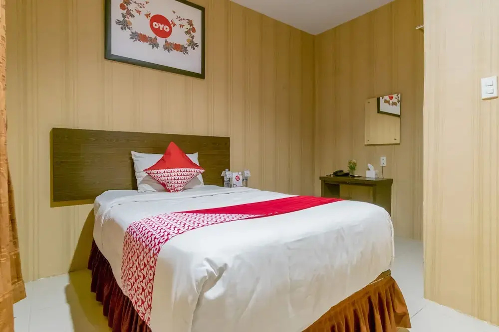 Deluxe Single room (single bed)