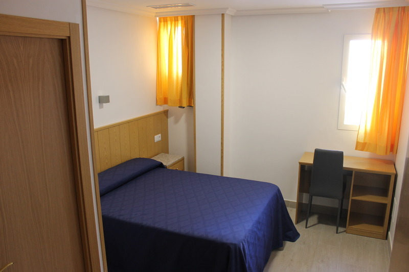 Двухместный номер Standard двуспальная кровать в Hostal Conchita Legazpi