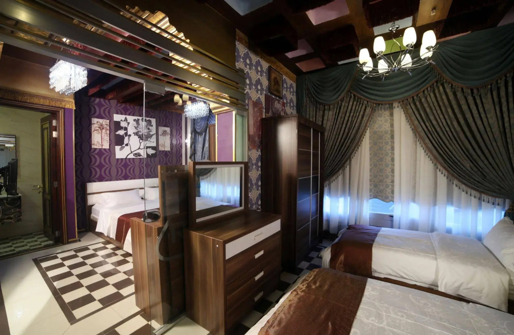 Roomi Suites Hotel - фото 39