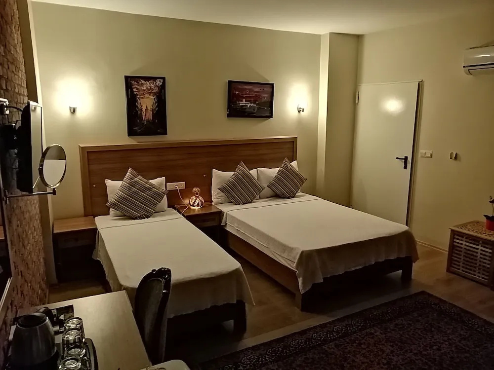 Deluxe Triple room with mountain view