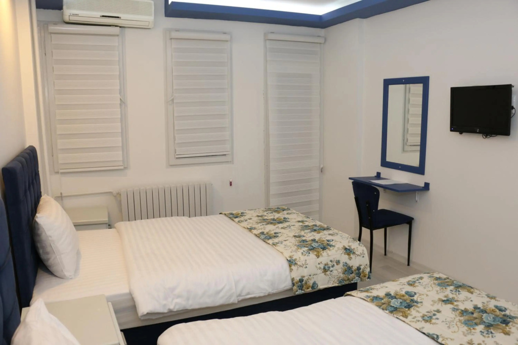 Hotel photo 12