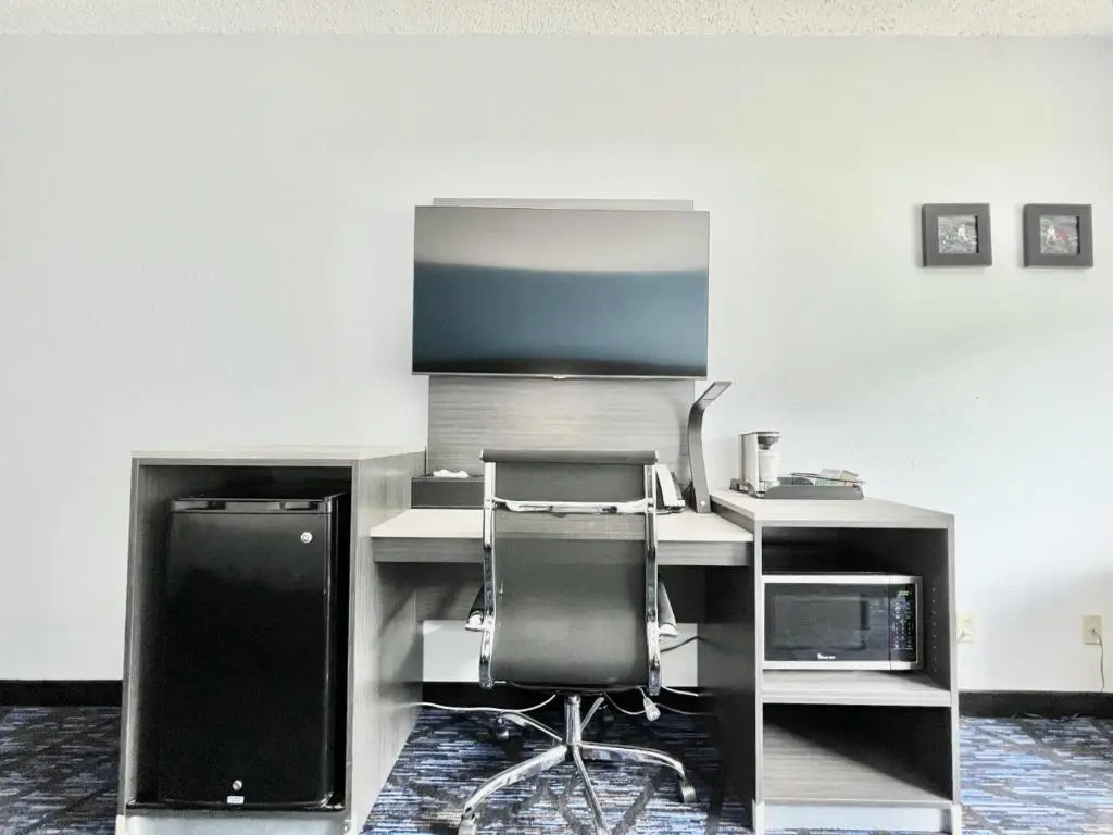 AmericInn by Wyndham Quincy - Chambres