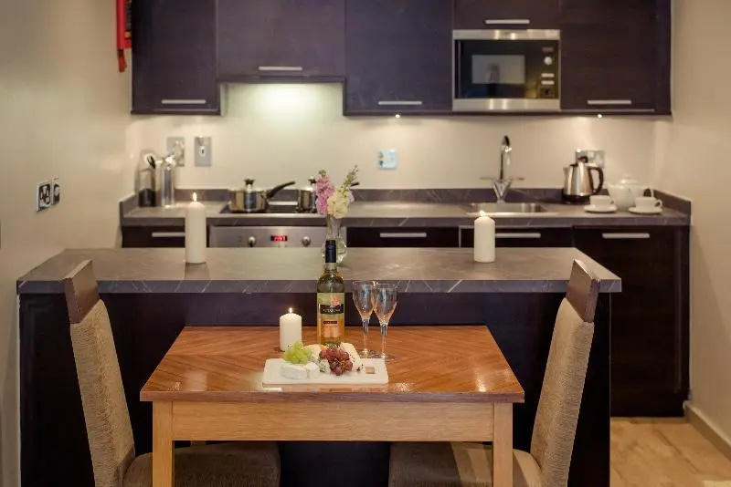 PREMIER SUITES Manchester - Chambres