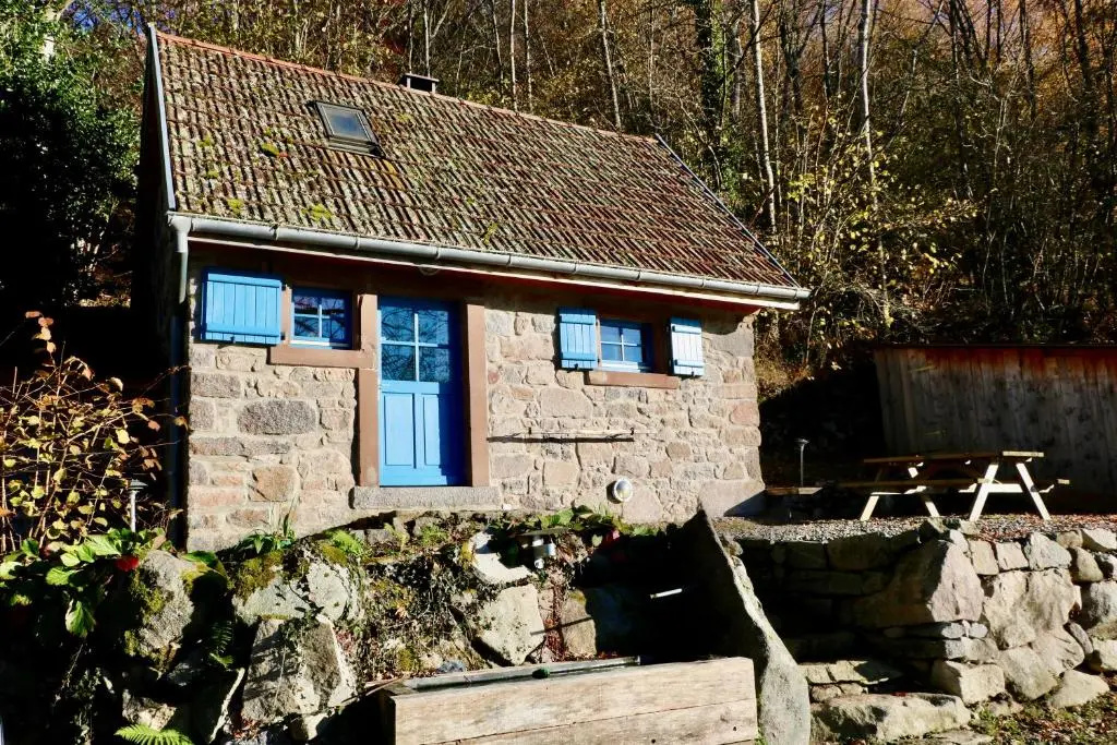 Voir la photo 3 — Ancienne petite marcairerie de montagne rénovée cadre rustique