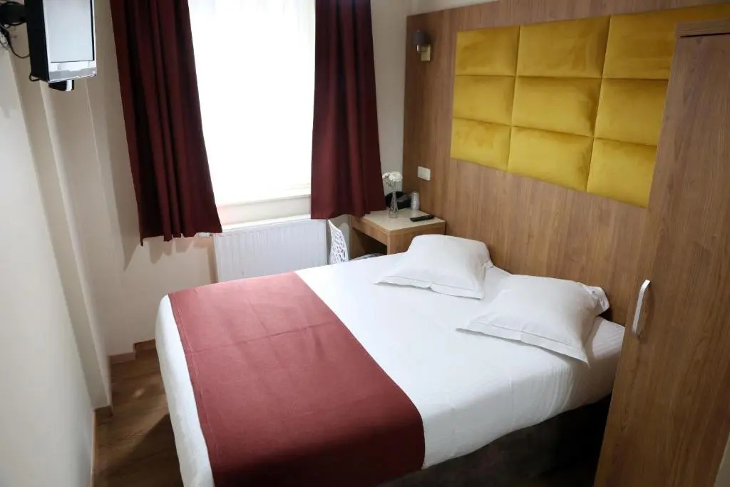 Economy Double room (full double bed)