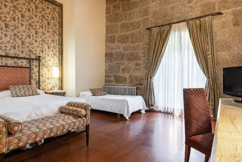 Eurostars Monumento Monasterio de San Clodio Hotel - Chambres