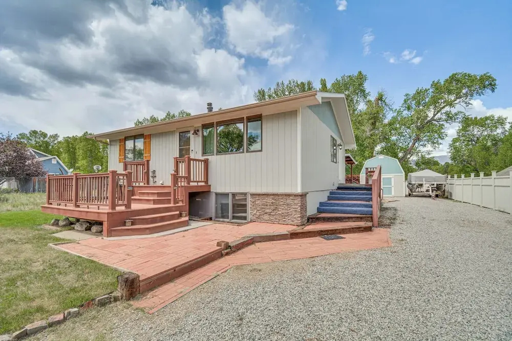 Ranch-style Retreat in Downtown Buena Vista!