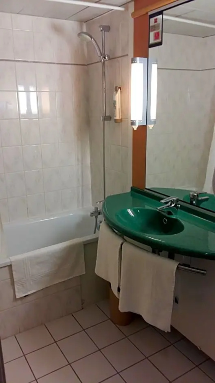 ibis Epinal Centre Ville - Chambres