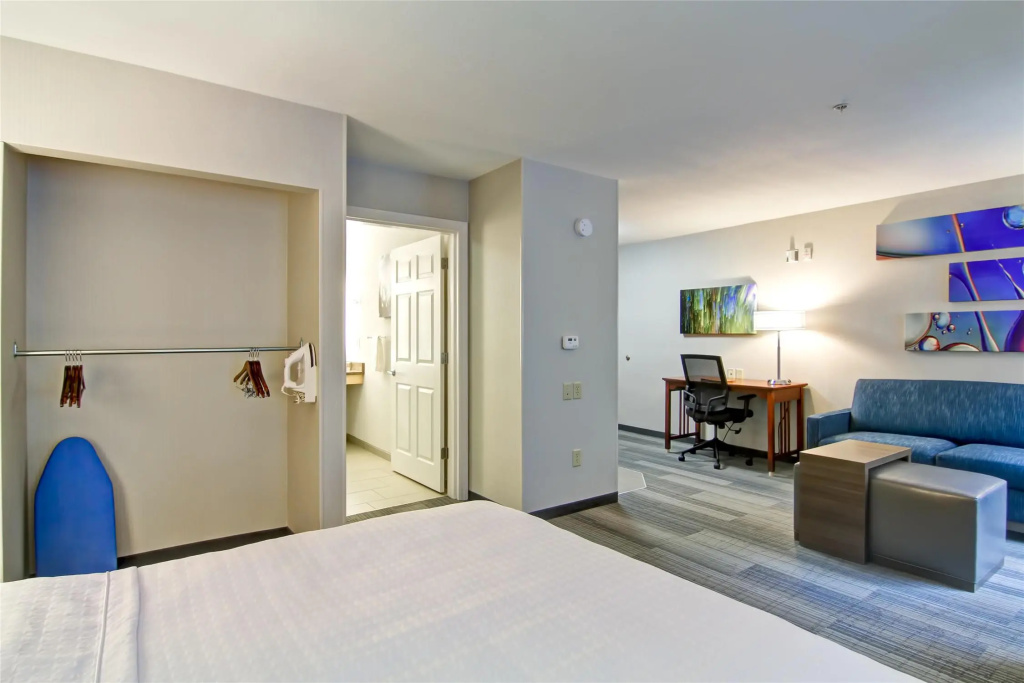 Homewood Suites by Hilton Stratford - Chambres