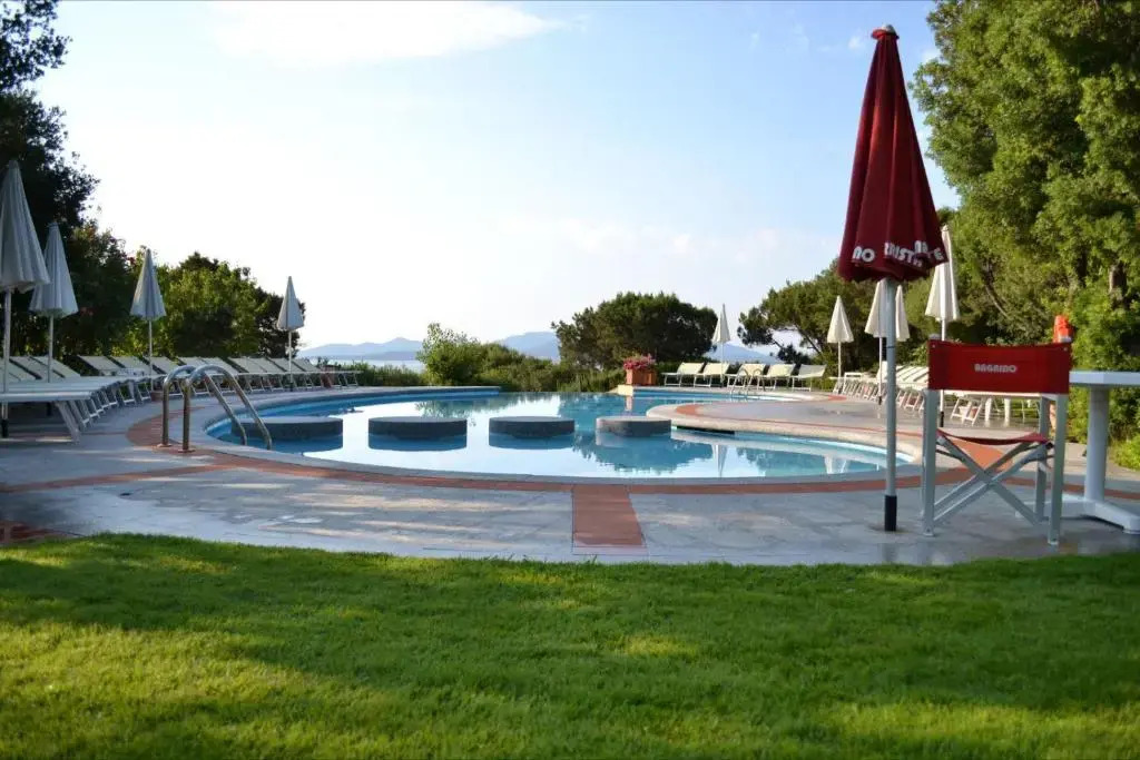 Hotel Capriccioli by null