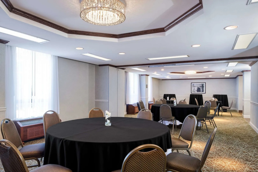 Doubletree by Hilton Philadelphia Airport - Général