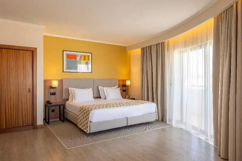Holiday Inn Algarve Albufeira by IHG - Chambres