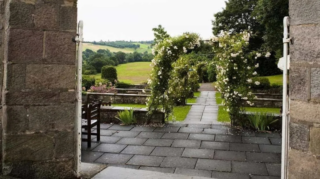 Wood Hall Hotel and Spa - Général