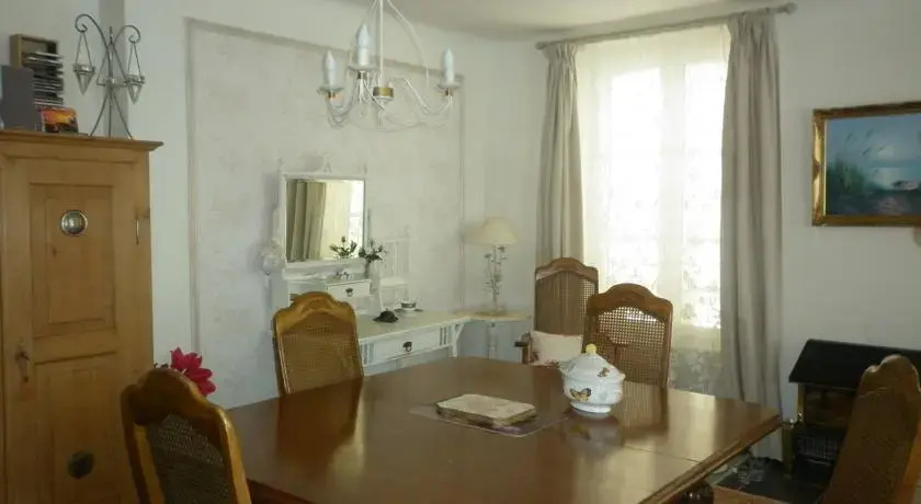 Voir la photo 3 — Maison Sebline