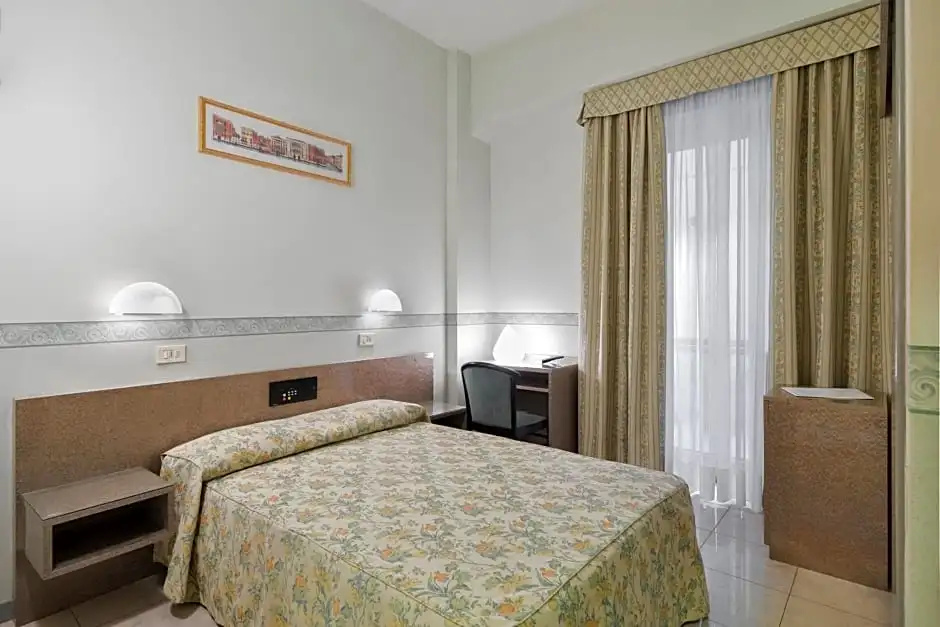 Hotel Garibaldi - Chambres