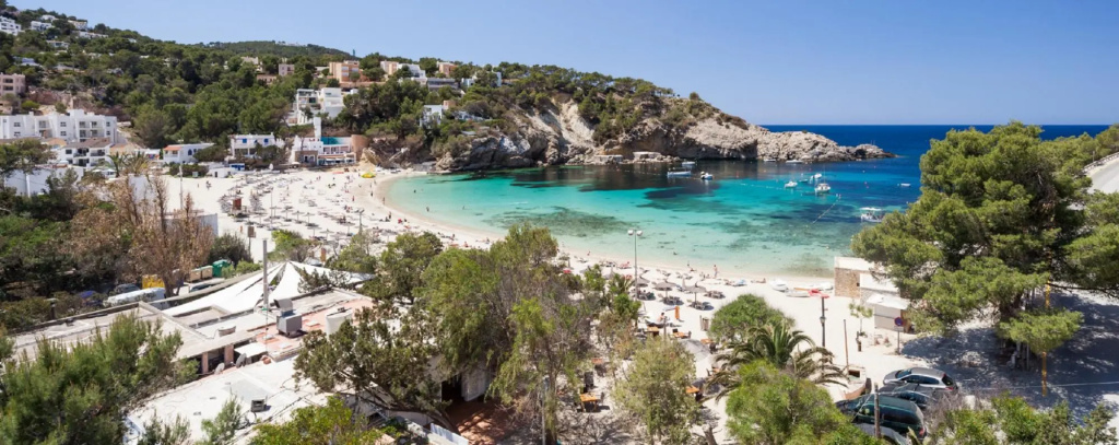 Beach & Waterfront