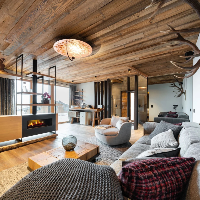 Double Family Cottage twin beds