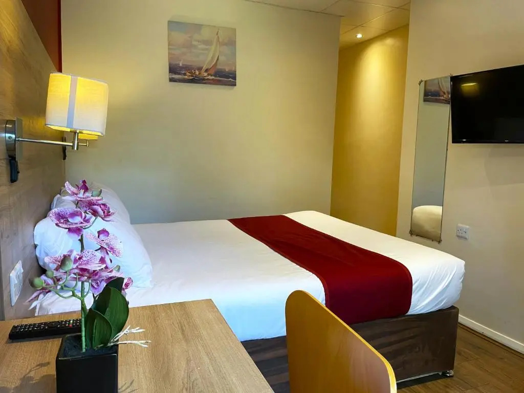The Piccadilly Hotel - Chambres