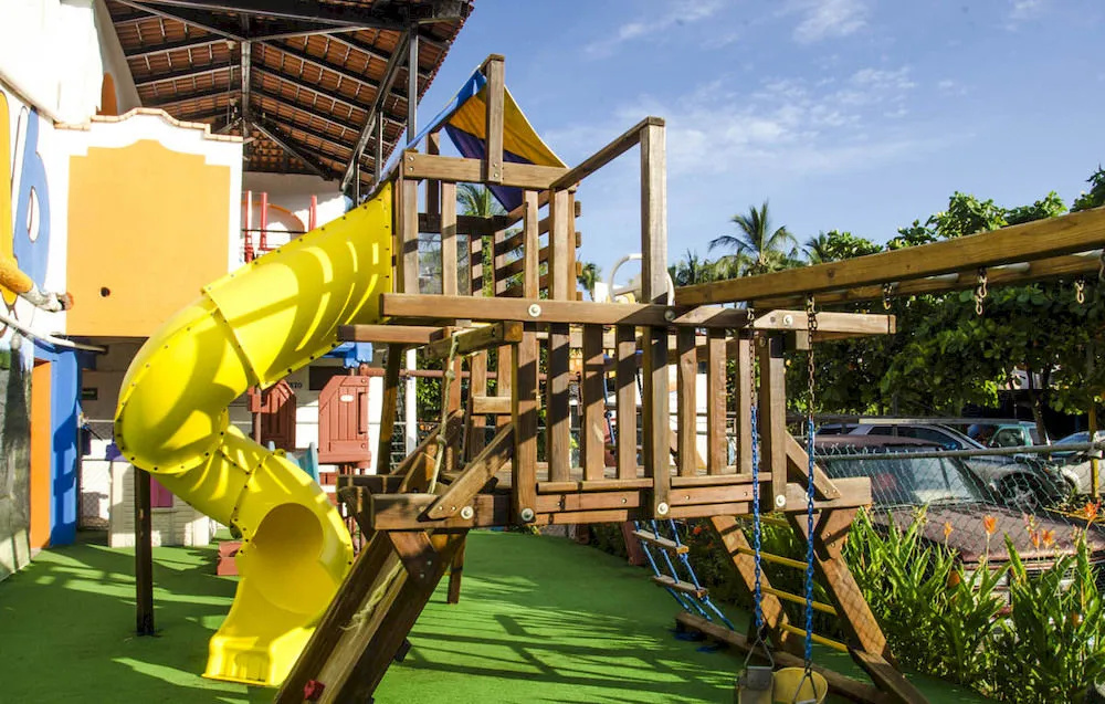 Hotel y Suites Mar y Sol