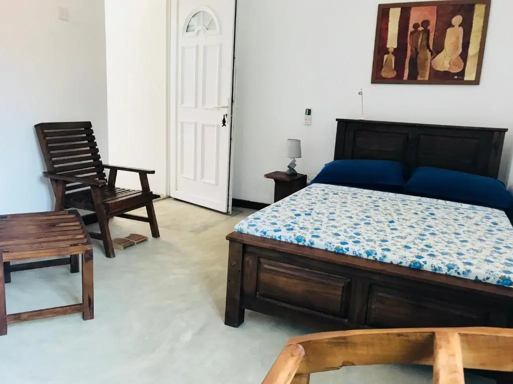 Economy room