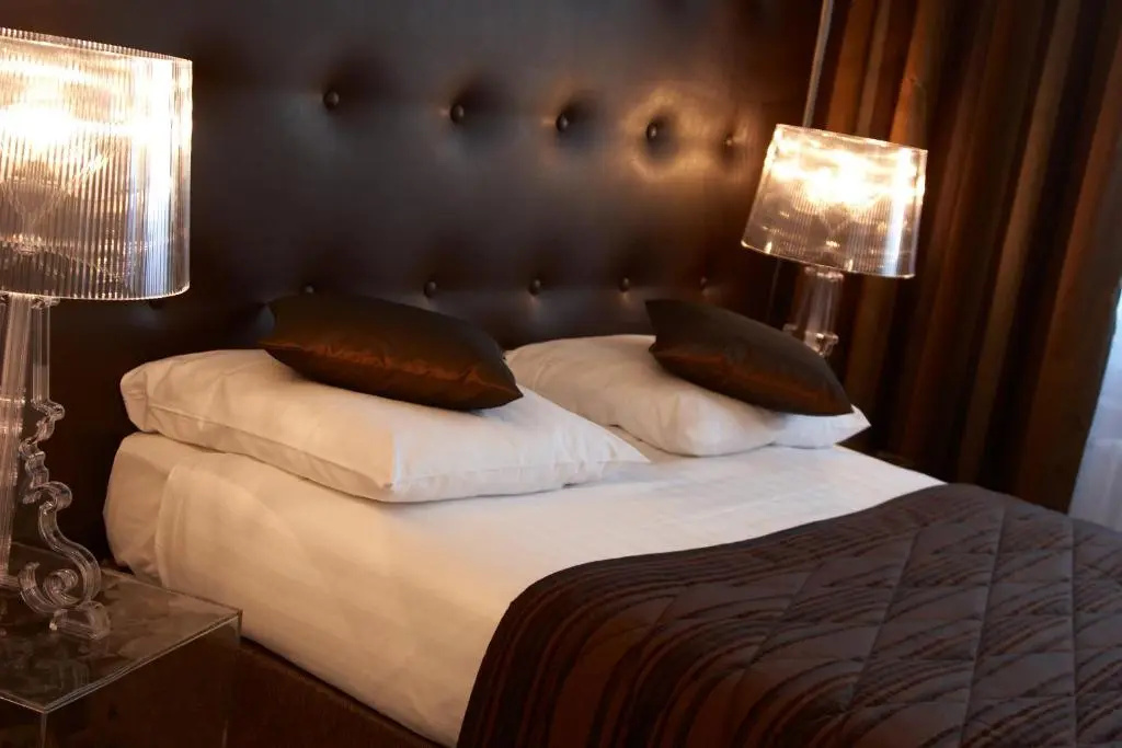 Hotel Suisse - Chambres