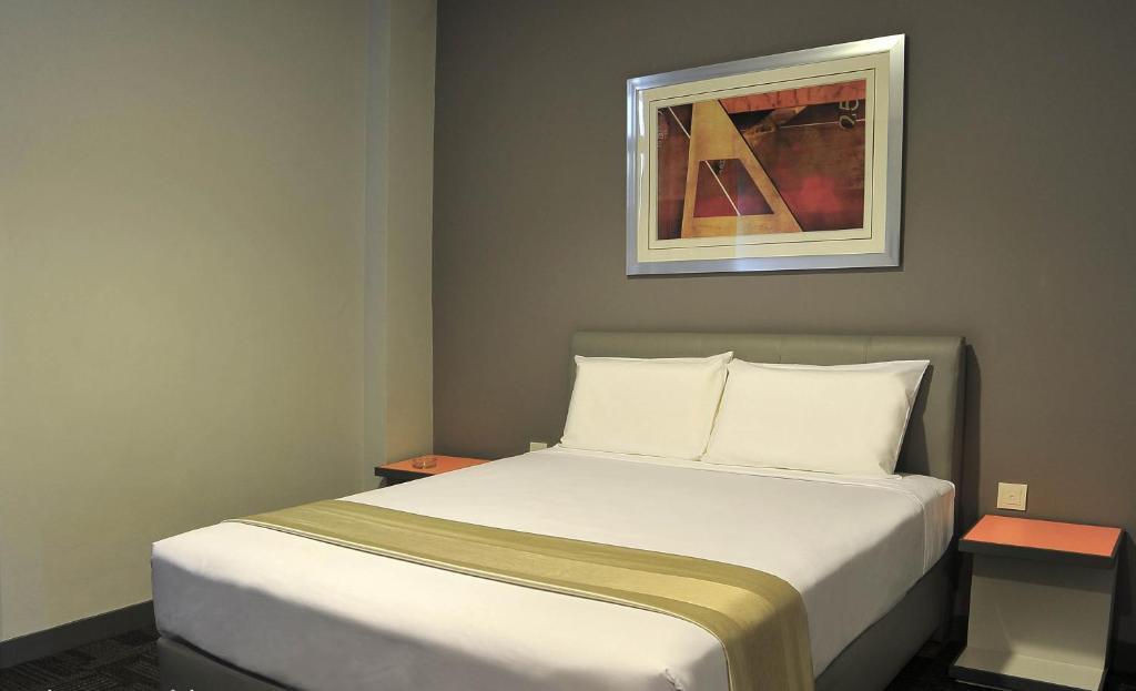 U Pac Hotel