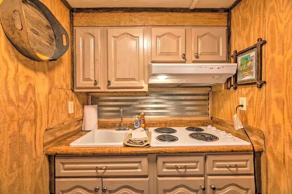 Pet-friendly Cloudcroft Cabin w/ Forest Views! - фото 12